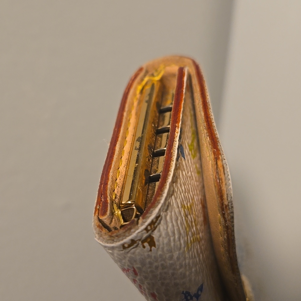 Louis Vuitton Murakami Keyholder White - Picture 6 of 10